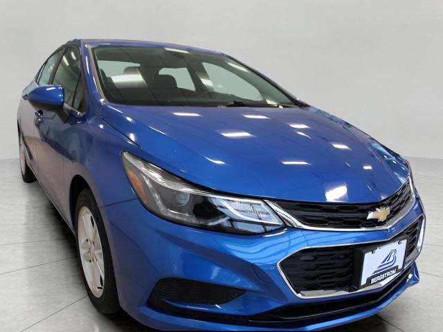 2017 Chevrolet Cruze Vehicle Photo in Green Bay, WI 54304