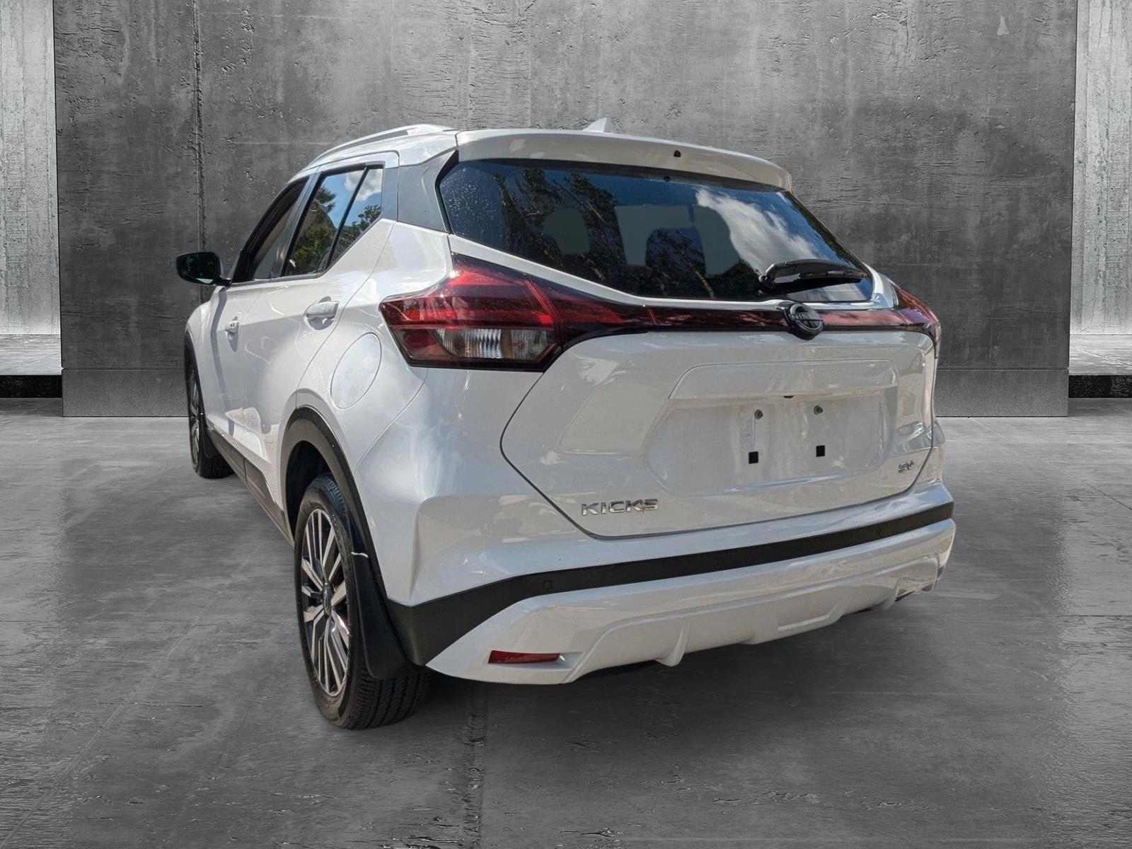 2024 Nissan Kicks Vehicle Photo in Miami, FL 33135