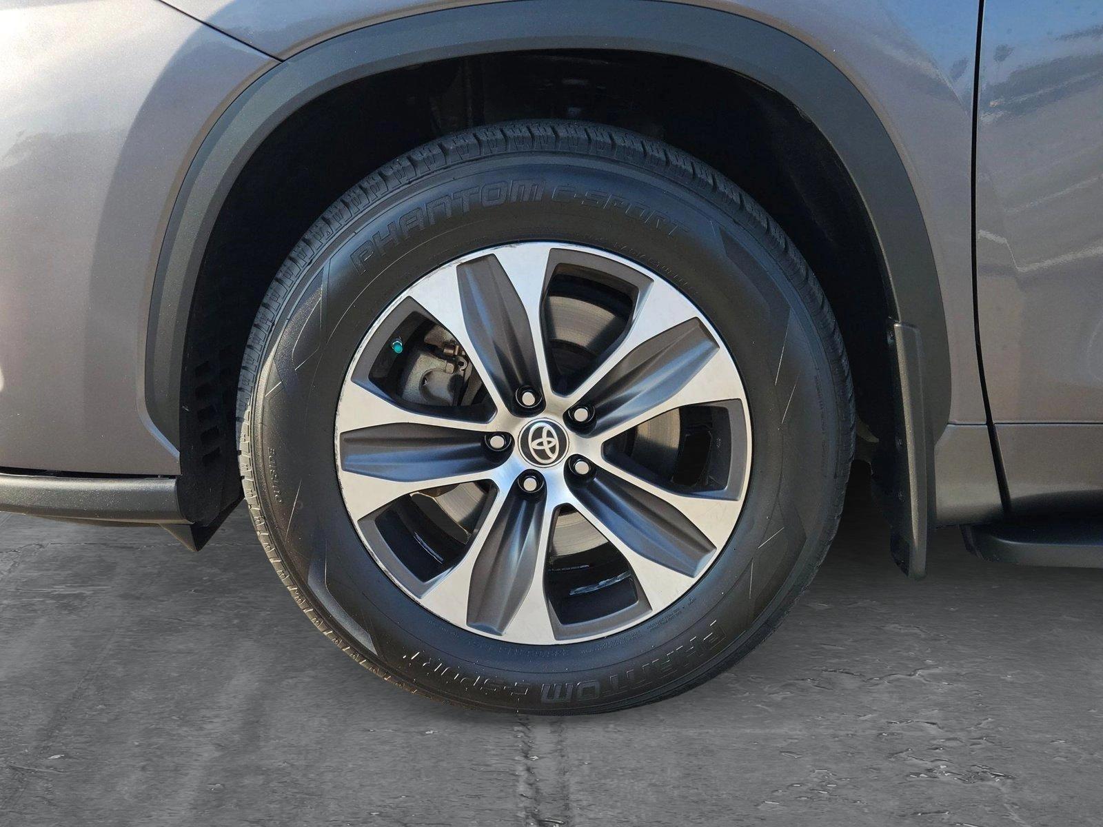 2021 Toyota Highlander Vehicle Photo in CORPUS CHRISTI, TX 78416-1100