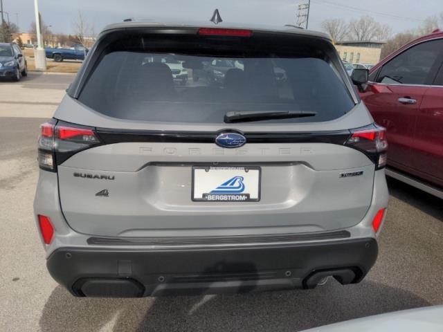 2025 Subaru Forester Vehicle Photo in Green Bay, WI 54304