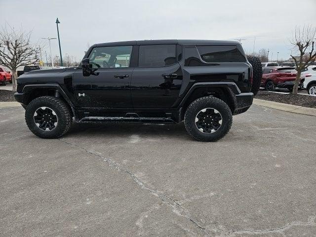 2025 GMC HUMMER EV SUV Vehicle Photo in Fishers, IN 46038