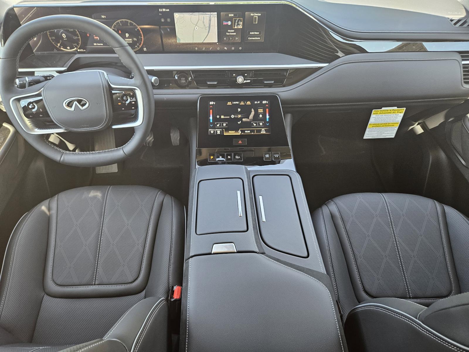 2025 INFINITI QX80 Vehicle Photo in Fort Worth, TX 76132