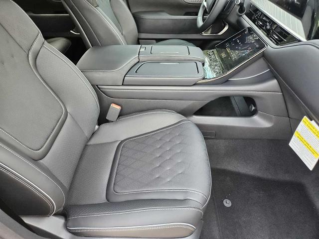 2025 INFINITI QX80 Vehicle Photo in Fort Worth, TX 76132