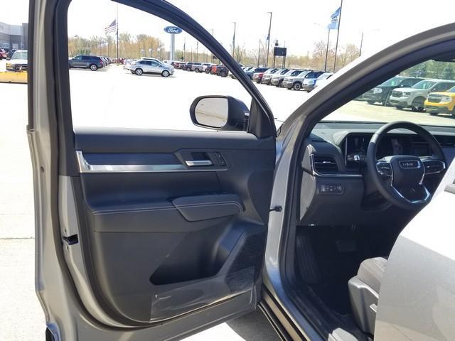 2025 GMC Terrain Vehicle Photo in ELYRIA, OH 44035-6349