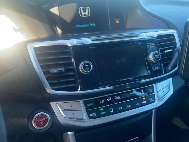 2015 Honda Accord Hybrid Vehicle Photo in Grapevine, TX 76051