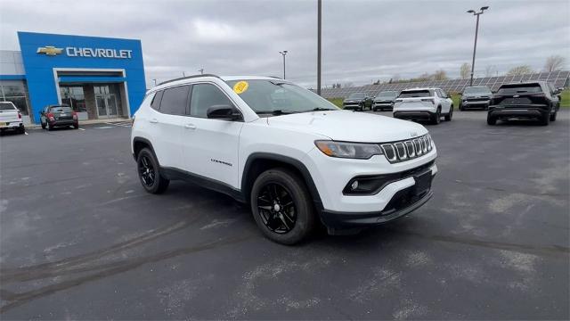 2022 Jeep Compass Vehicle Photo in TULLY, NY 13159-3159
