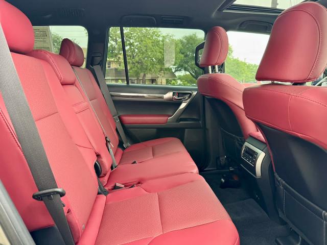 2023 Lexus GX 460 Vehicle Photo in DALLAS, TX 75209-3016