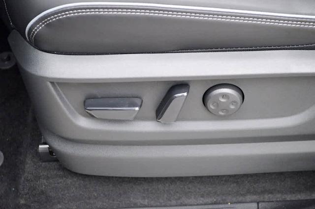 2025 INFINITI QX80 Vehicle Photo in Houston, TX 77090
