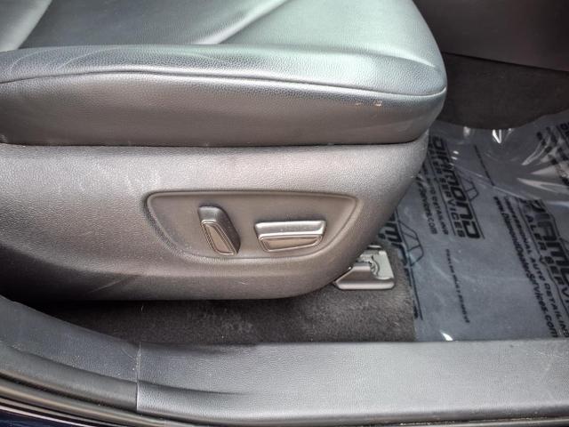 2021 Toyota Highlander Vehicle Photo in Tampa, FL 33612