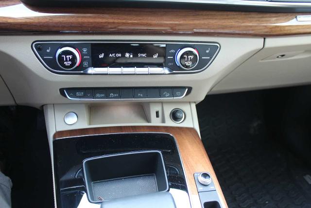 2022 Audi Q5 Vehicle Photo in HOUSTON, TX 77090