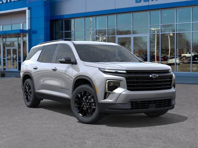 2025 Chevrolet Traverse Vehicle Photo in OSHKOSH, WI 54904-7811