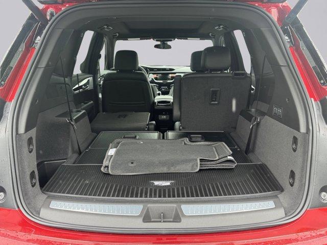 2025 Cadillac XT6 Vehicle Photo in LEOMINSTER, MA 01453-2952