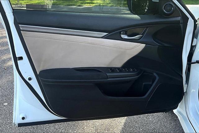 2018 Honda Civic Hatchback Vehicle Photo in Tulsa, OK 74145