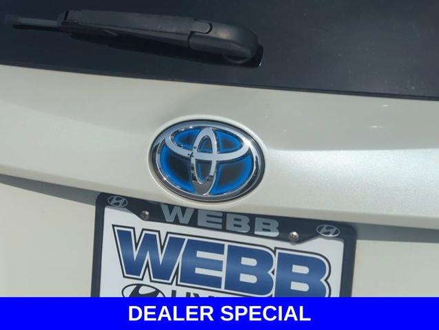 2017 Toyota RAV4 Hybrid Vehicle Photo in Merrillville, IN 46410