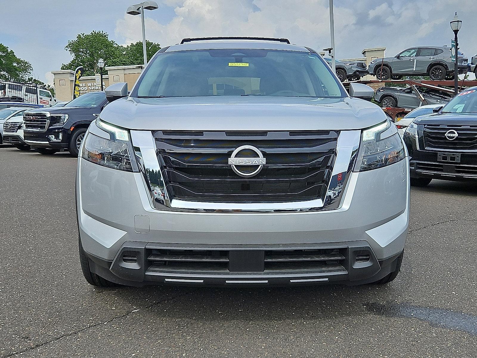2025 Nissan Pathfinder Vehicle Photo in Jenkintown, PA 19046