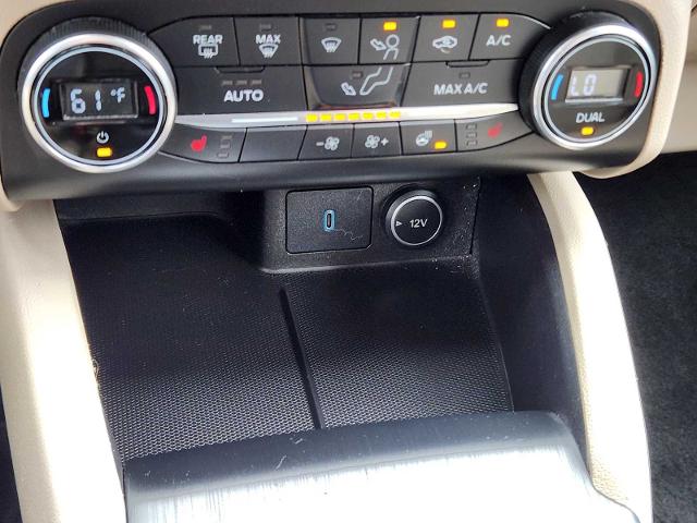 2020 Ford Escape Vehicle Photo in DENTON, TX 76210-9321