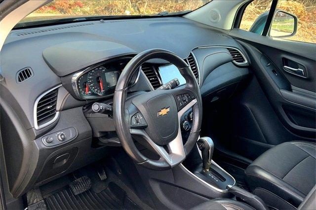 2017 Chevrolet Trax Vehicle Photo in KANSAS CITY, MO 64114-4502