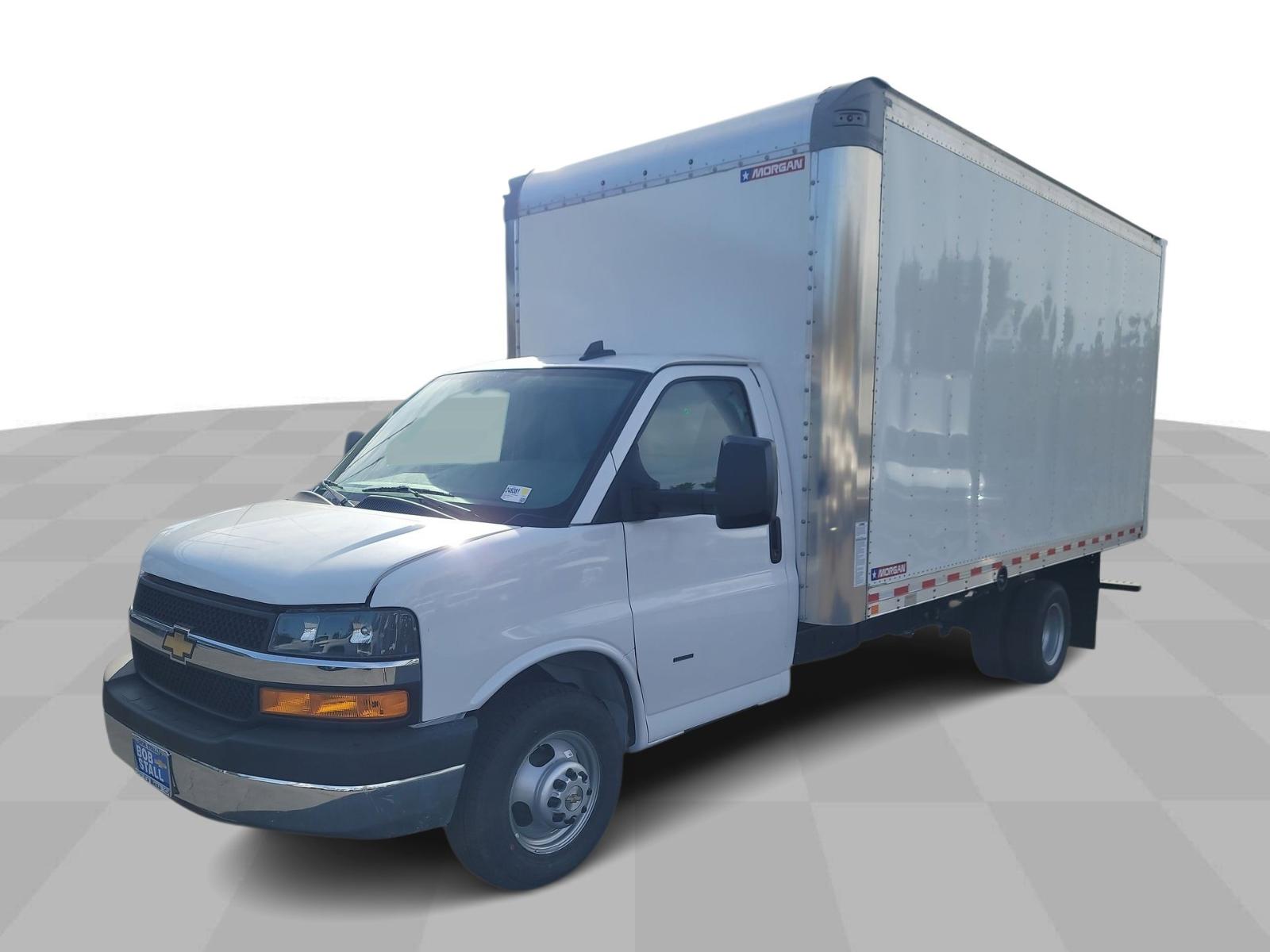 2024 Chevrolet Express Commercial Cutaway Vehicle Photo in LA MESA, CA 91942-8211