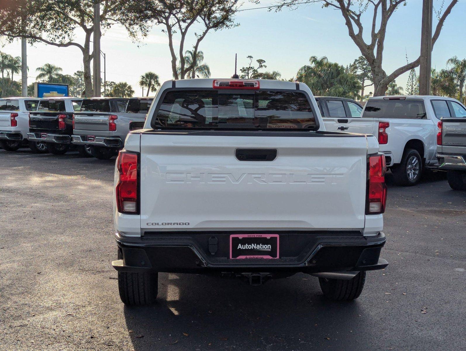 2025 Chevrolet Colorado Vehicle Photo in MIAMI, FL 33172-3015