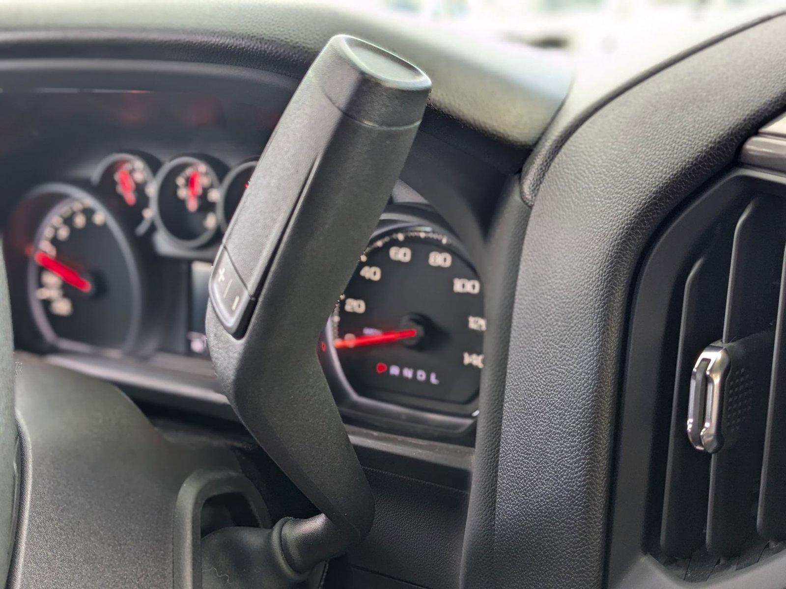 2024 Chevrolet Silverado 1500 Vehicle Photo in VALENCIA, CA 91355-1705