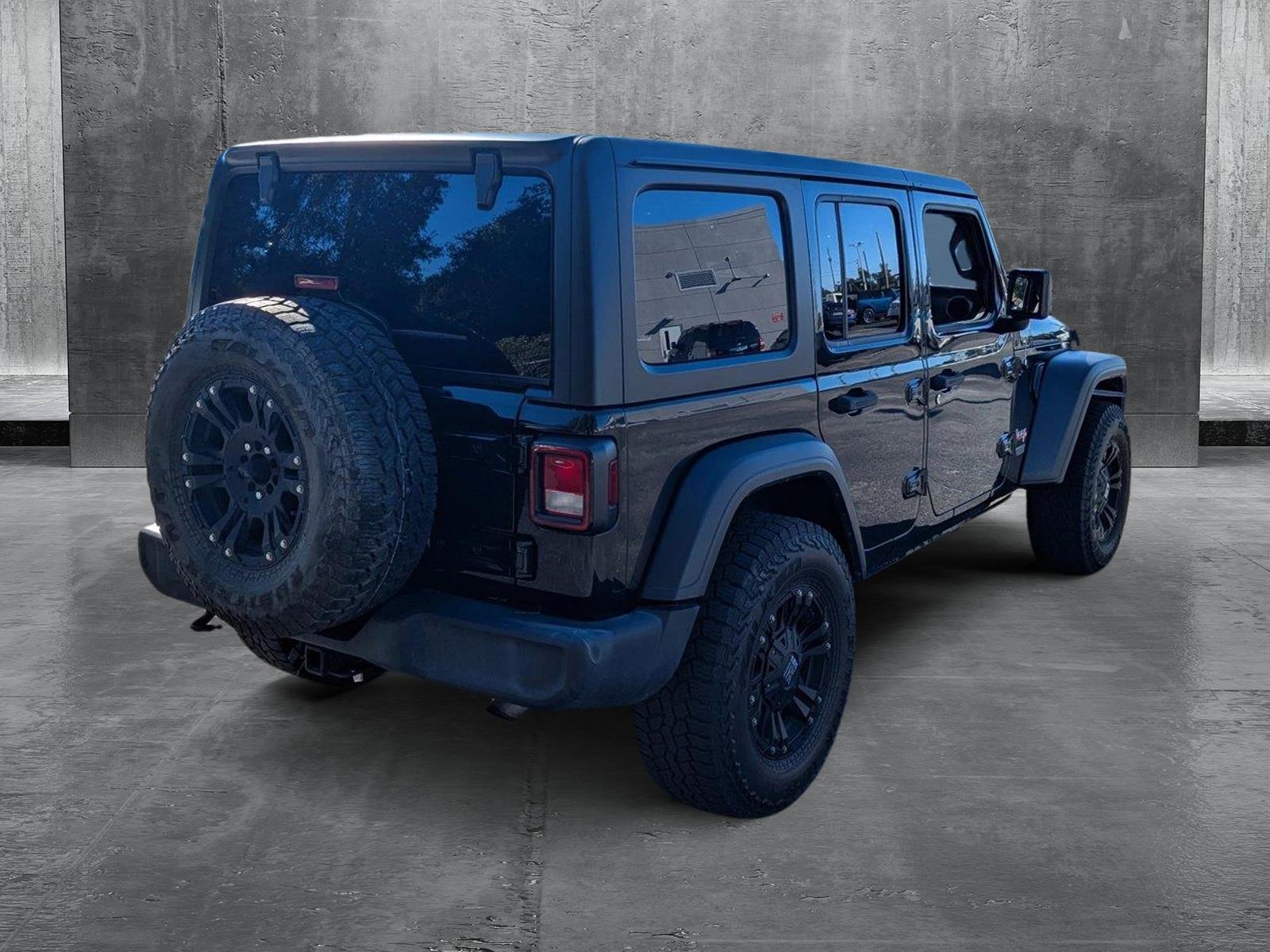 2020 Jeep Wrangler Unlimited Vehicle Photo in Panama City, FL 32401