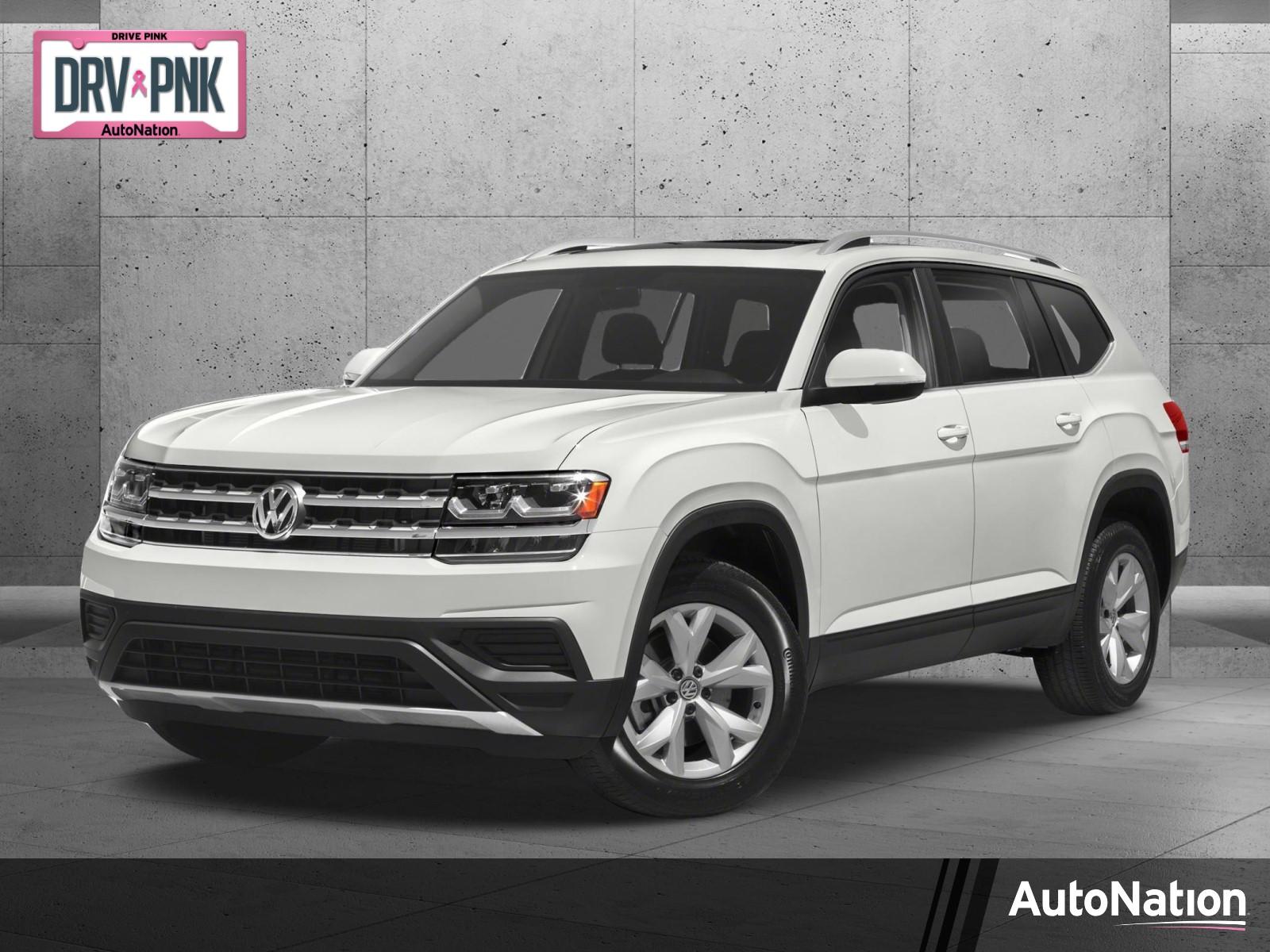 2019 Volkswagen Atlas Vehicle Photo in VALENCIA, CA 91355-1705