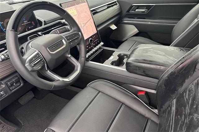 2025 GMC Sierra EV Vehicle Photo in ELK GROVE, CA 95757-8703