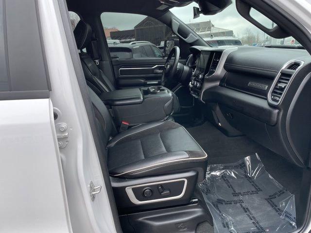 2023 Ram 1500 Vehicle Photo in MEDINA, OH 44256-9631