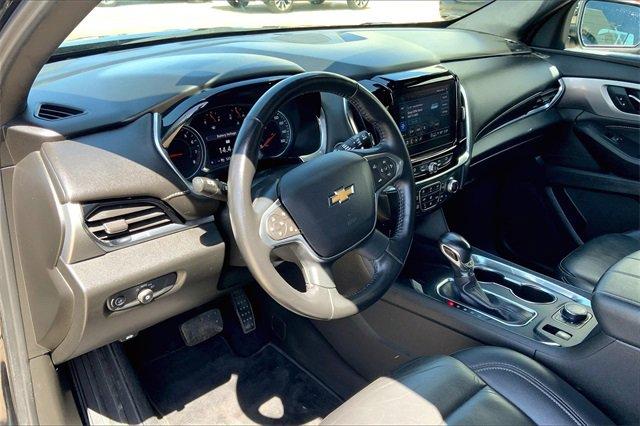 2022 Chevrolet Traverse Vehicle Photo in TOPEKA, KS 66609-0000