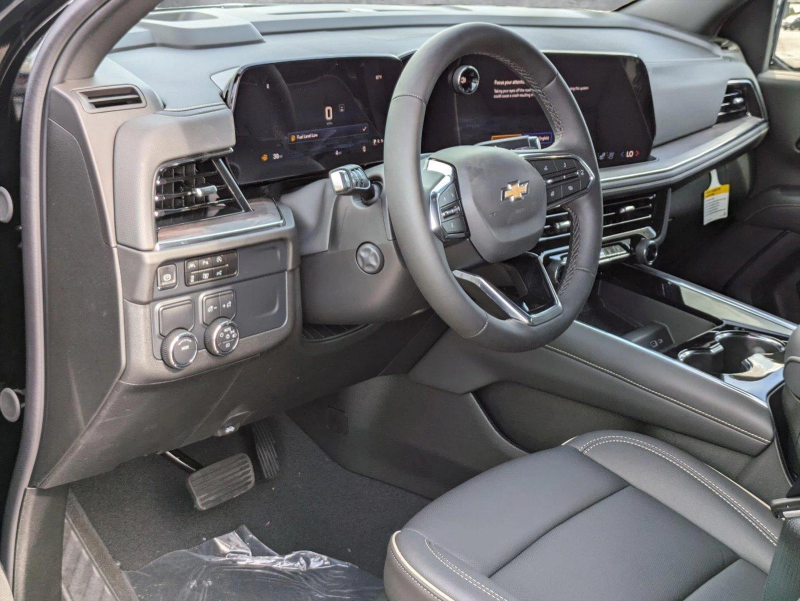 2025 Chevrolet Suburban Vehicle Photo in ORLANDO, FL 32812-3021