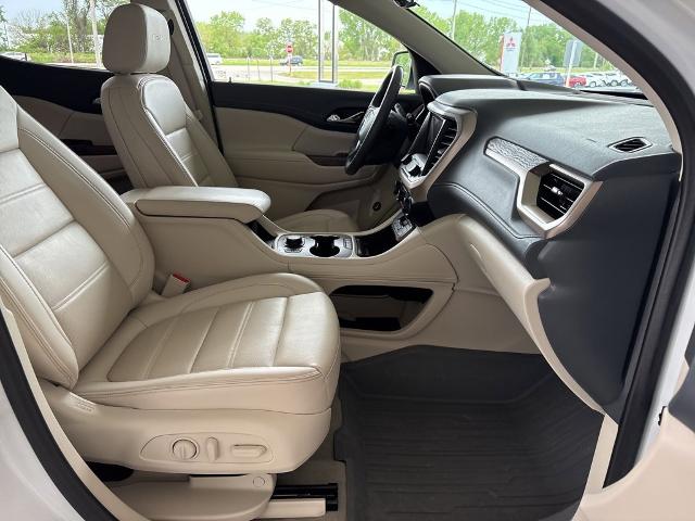 2021 GMC Acadia Vehicle Photo in MANHATTAN, KS 66502-5036