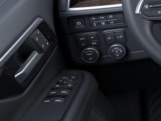 2025 Chevrolet Suburban Vehicle Photo in PAWLING, NY 12564-3219