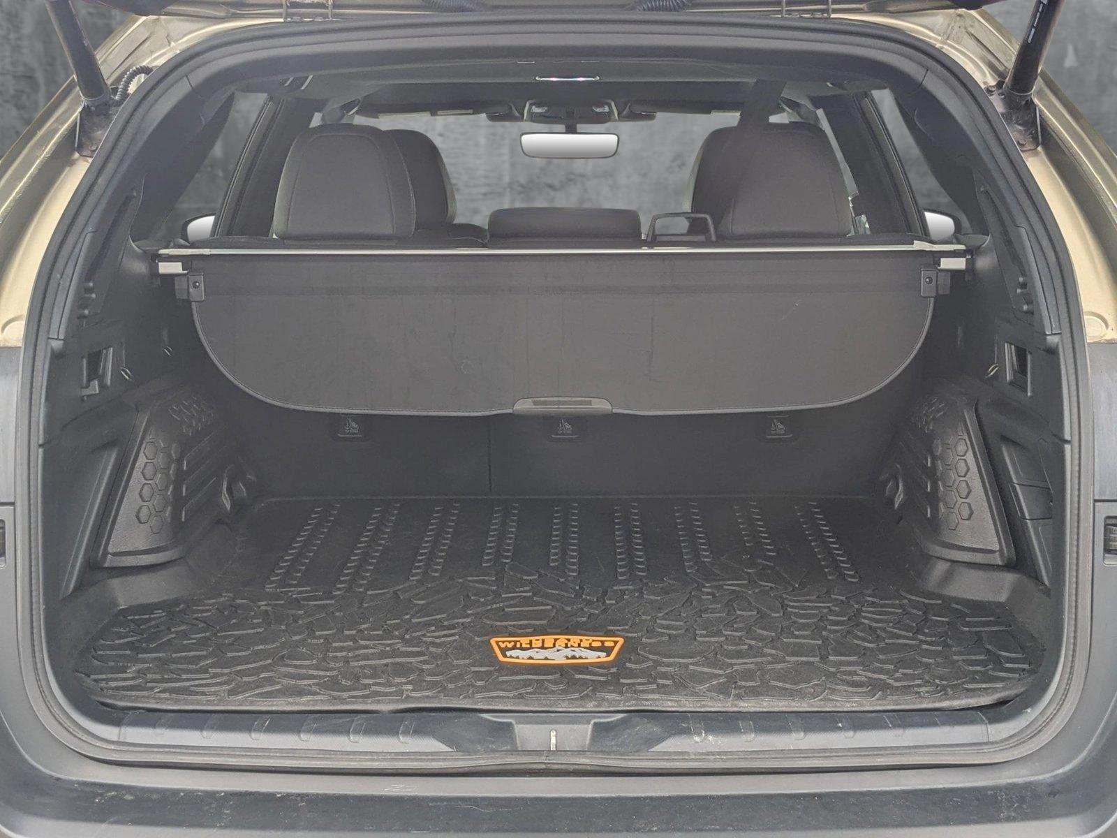 2023 Subaru Outback Vehicle Photo in Tampa, FL 33614