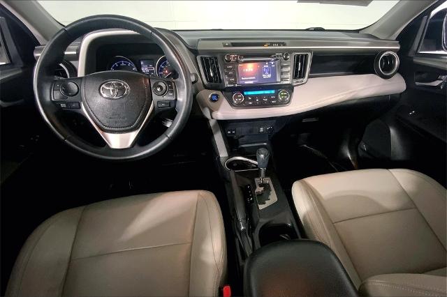 2017 Toyota RAV4 Vehicle Photo in Lees Summit, MO 64086