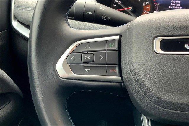 2022 Jeep Compass Vehicle Photo in TOPEKA, KS 66609-0000