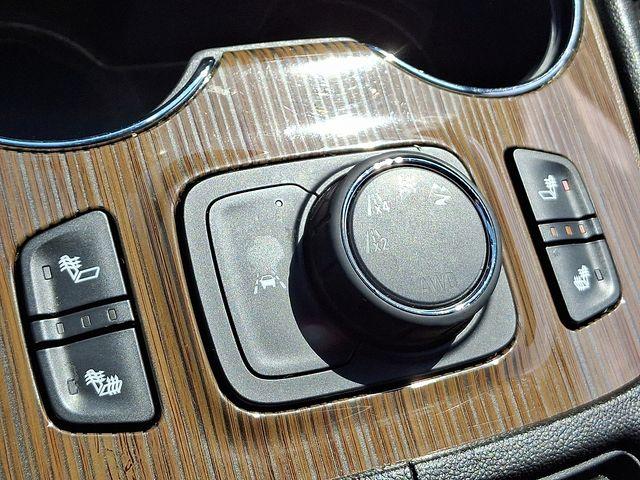 2023 GMC Acadia Vehicle Photo in PAWLING, NY 12564-3219