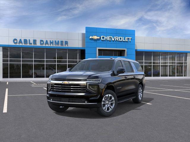 2025 Chevrolet Suburban Vehicle Photo in TOPEKA, KS 66609-0000