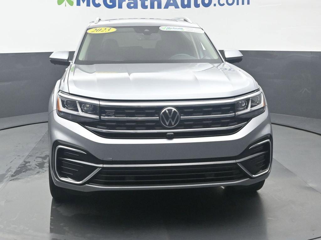2023 Volkswagen Atlas Vehicle Photo in Marion, IA 52302