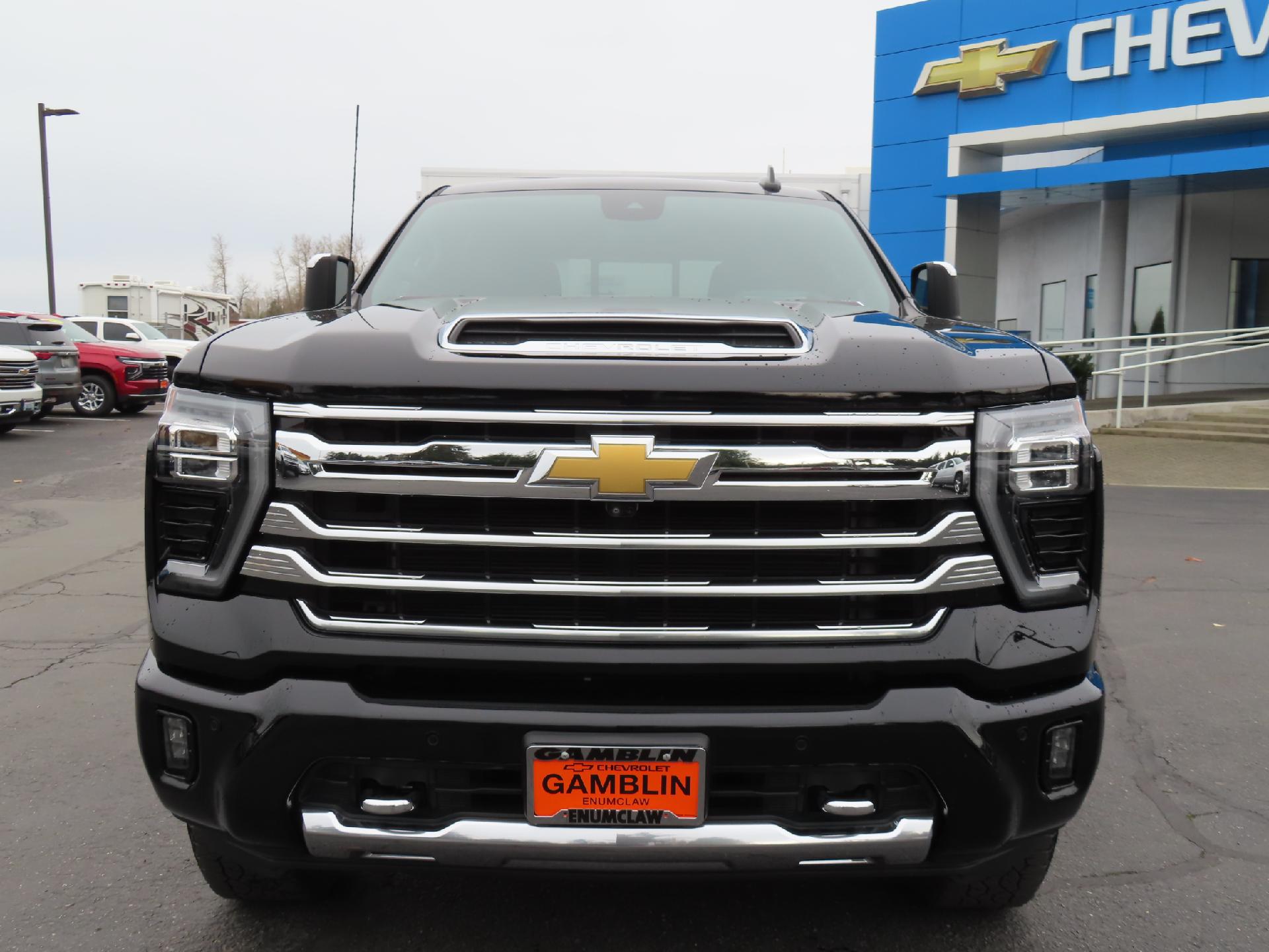 Used 2024 Chevrolet Silverado 2500HD High Country with VIN 1GC4YRE79RF100483 for sale in Enumclaw, WA