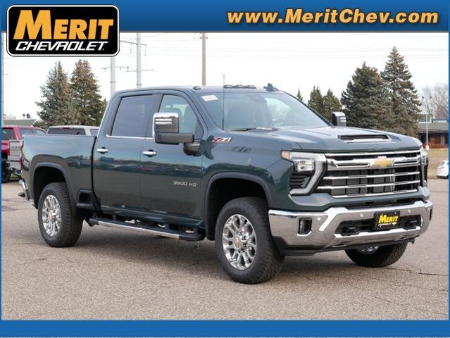 2025 Chevrolet Silverado 3500 HD Vehicle Photo in MAPLEWOOD, MN 55119-4794