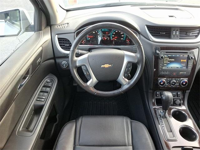 2017 Chevrolet Traverse Vehicle Photo in LEWES, DE 19958-4935