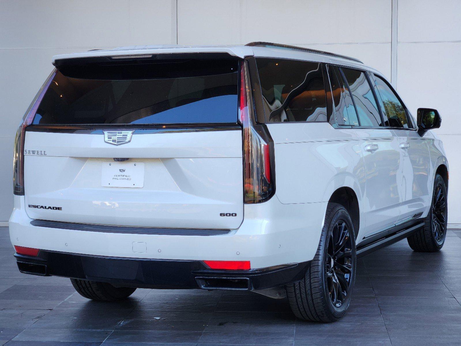 2023 Cadillac Escalade ESV Vehicle Photo in HOUSTON, TX 77079-1502