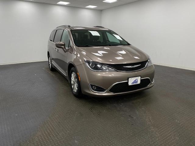 2017 Chrysler Pacifica Vehicle Photo in Appleton, WI 54913