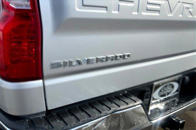 2020 Chevrolet Silverado 1500 Vehicle Photo in TOPEKA, KS 66609-0000