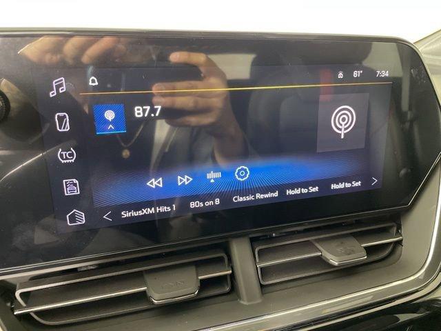 2025 Chevrolet Trax Vehicle Photo in PHOENIX, AZ 85014-3381