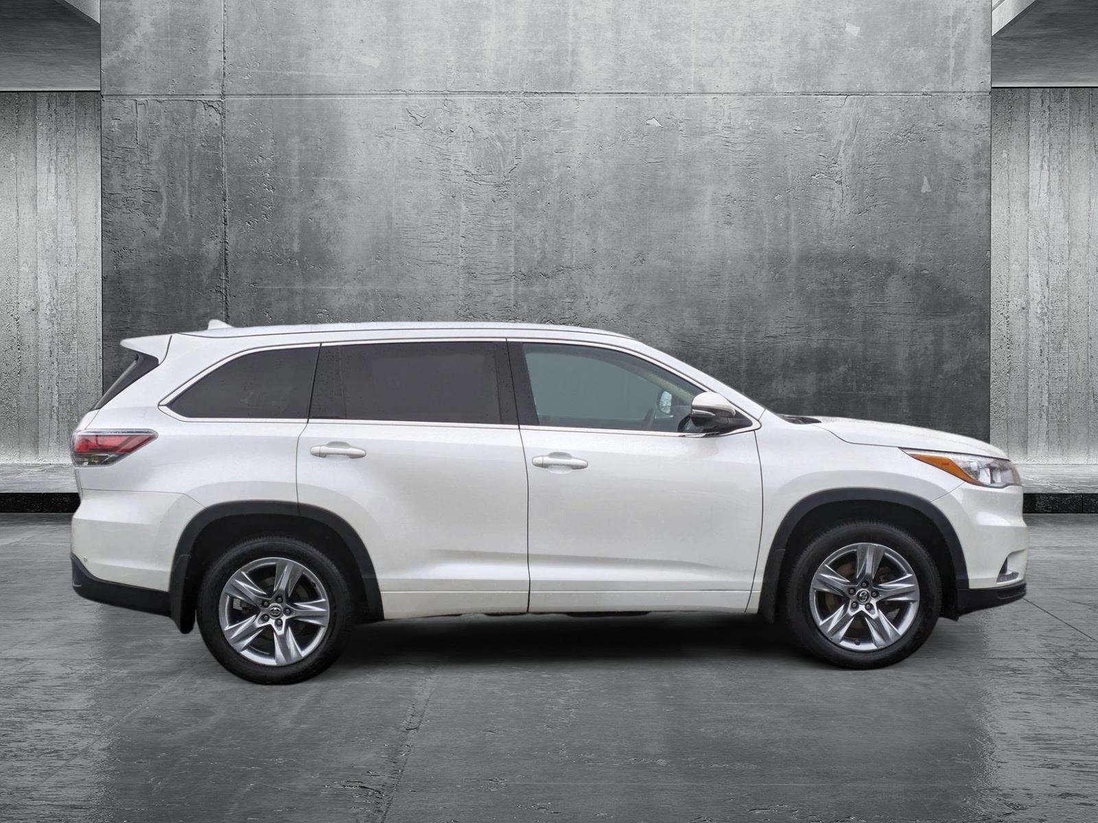 2016 Toyota Highlander Vehicle Photo in Bethesda, MD 20852