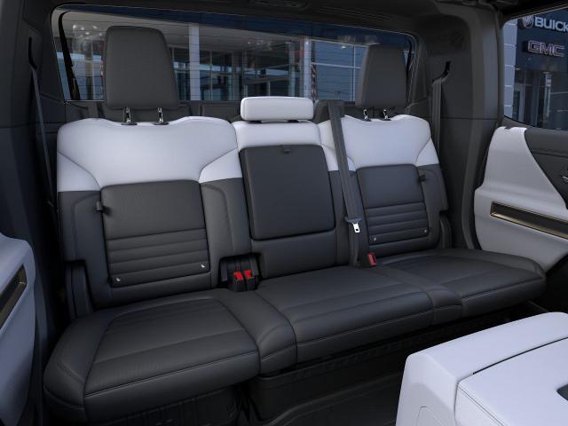 2025 GMC HUMMER EV Pickup Vehicle Photo in KANSAS CITY, MO 64114-4545
