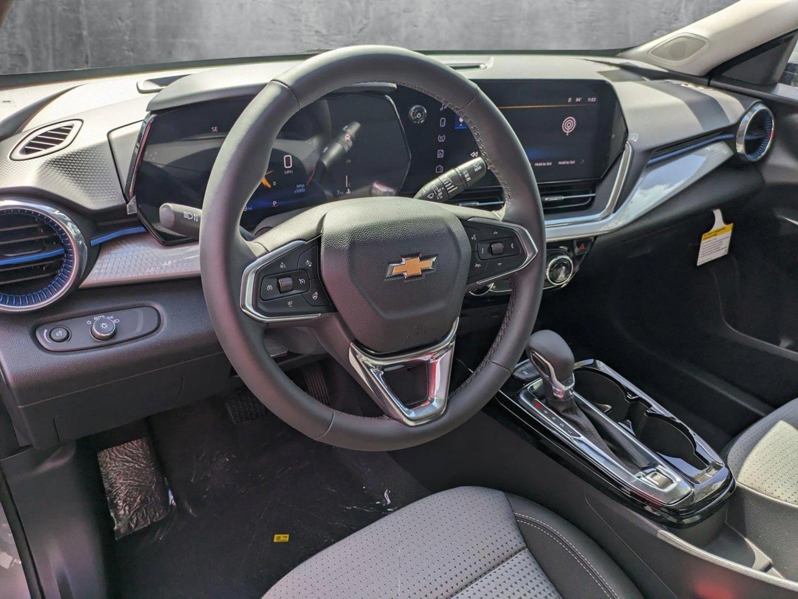 2025 Chevrolet Trax Vehicle Photo in GREENACRES, FL 33463-3207