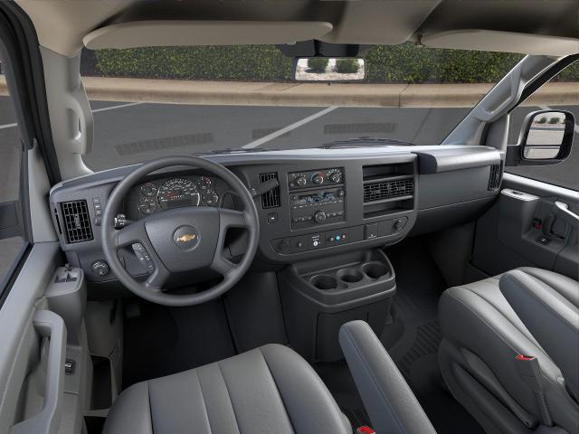 2024 Chevrolet Express Cargo 2500 Vehicle Photo in GEORGETOWN, TX 78626-7508