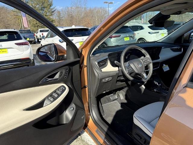 2025 Buick Encore GX Vehicle Photo in CHICOPEE, MA 01020-5001